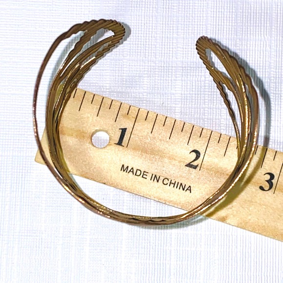 Vintage Gold Tone Open Cuff Bangle Bracelet Abstract Swirl Design - Picture 6 of 7